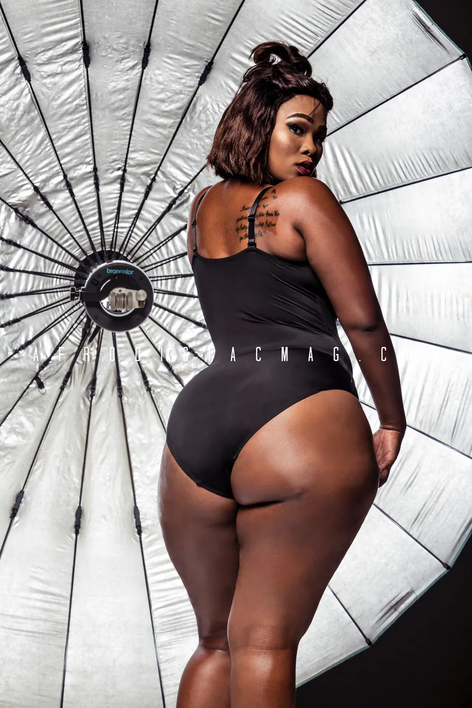 Olwethu, Afrodisiac Magazine model — photo 2 of 6