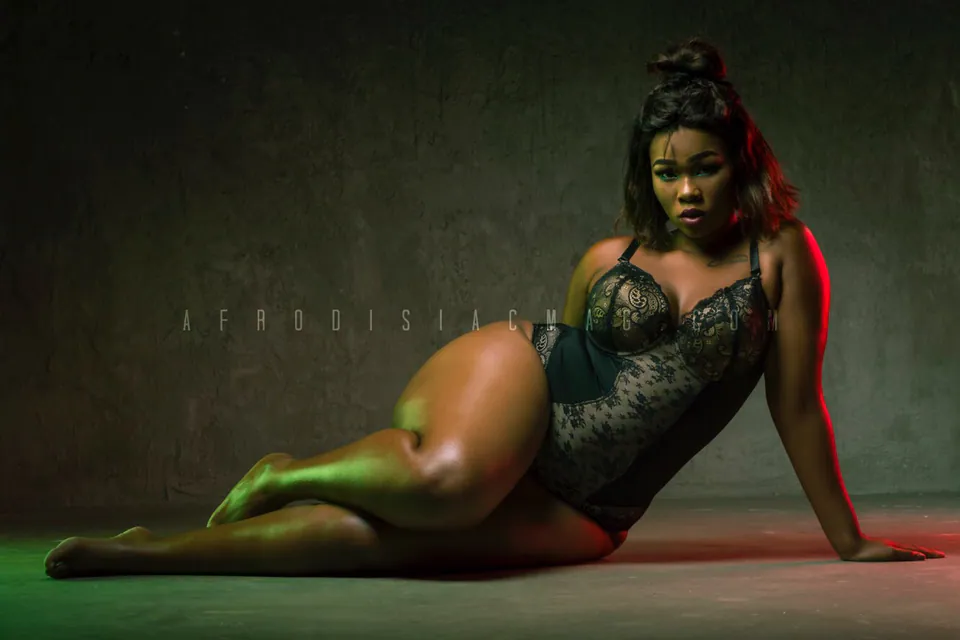 Olwethu, Afrodisiac Magazine model — photo 2 of 9